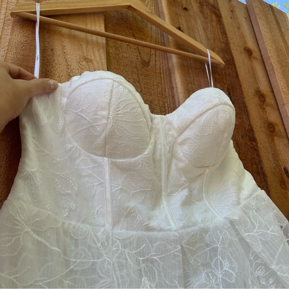 Ivory White Embroidered Bustier Strapless Tulle Mini Dress 🌿 - Picture 4 of 9